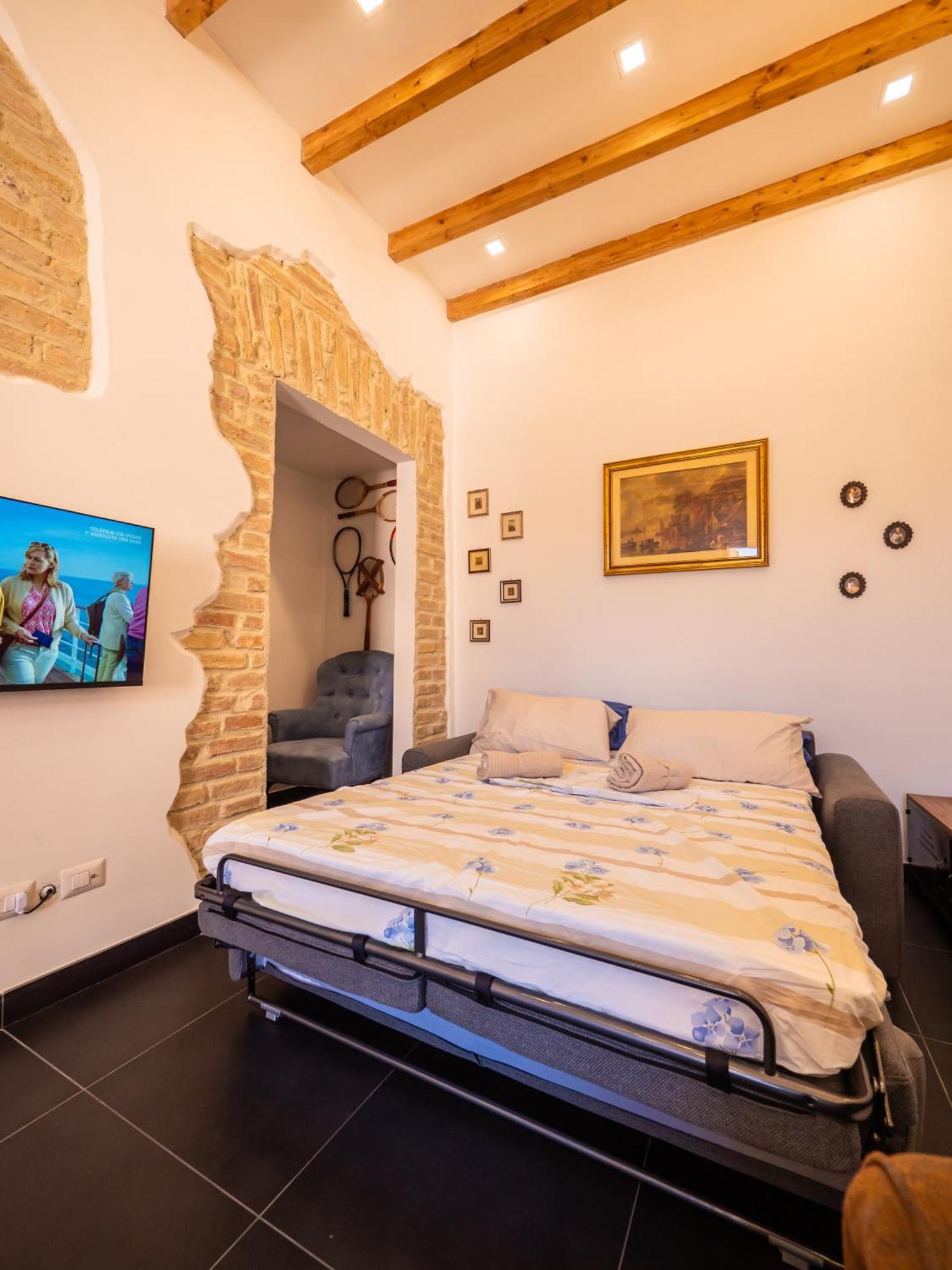 Conte Green House - 2 Apartments Рим Екстериор снимка